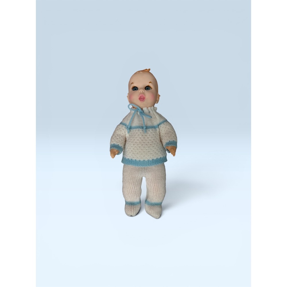 Vintage 1985 Gerber Baby Doll 11.5 Inch Vinyl Blue Eyes Knit White Blue Outfit